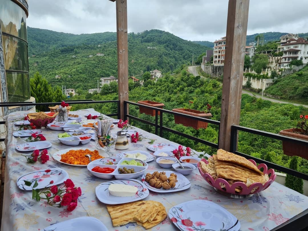 عمارت جنگلی میجران عمارت جنگلی میجران