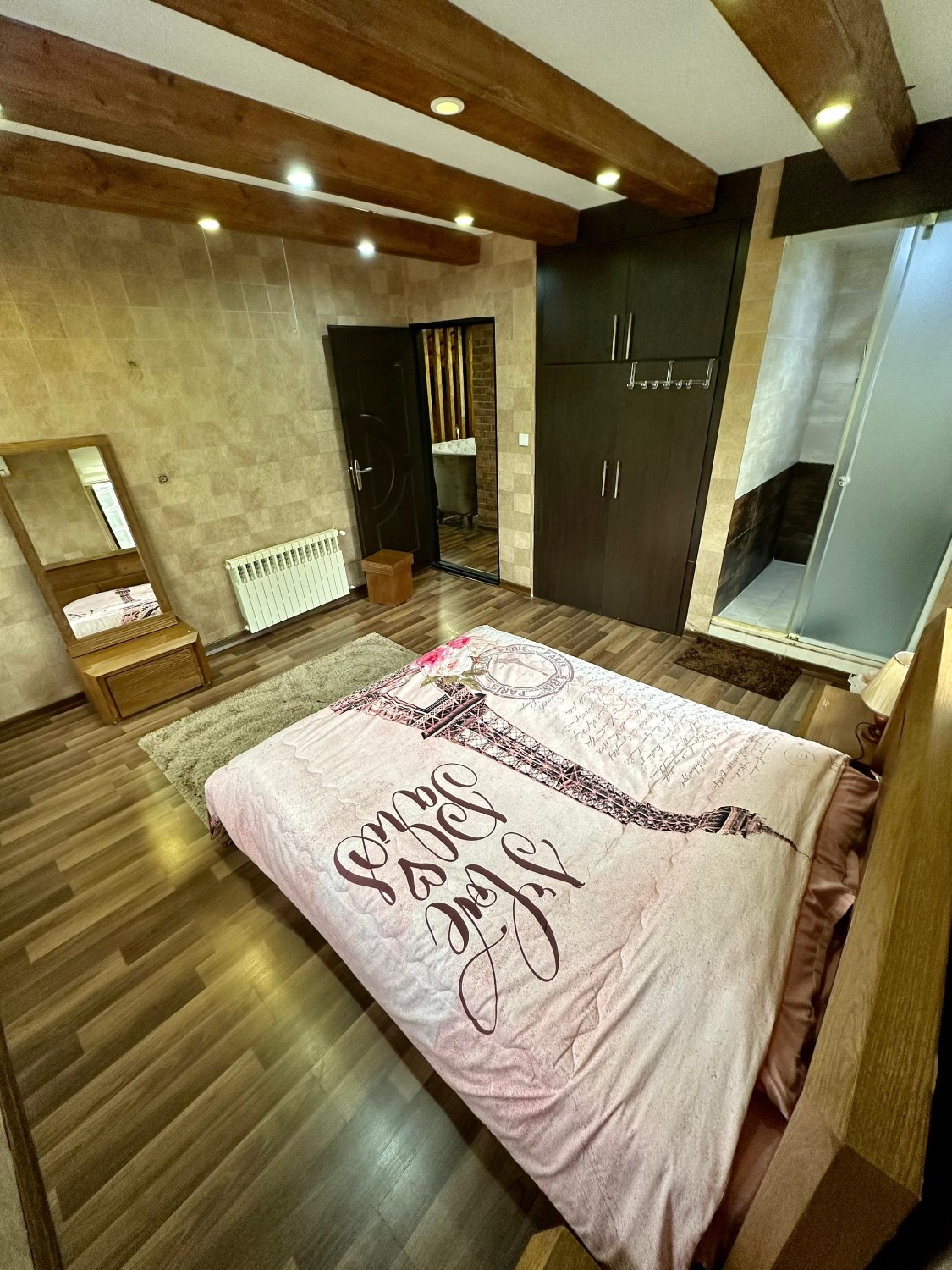 عمارت جنگلی میجران عمارت جنگلی میجران
