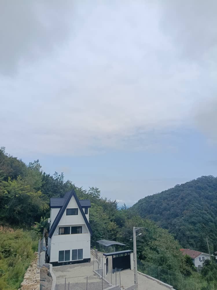 کلبه پروانه کلبه پروانه