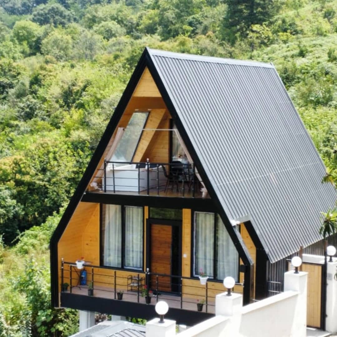 Aramesh ۲ Forest Cabin