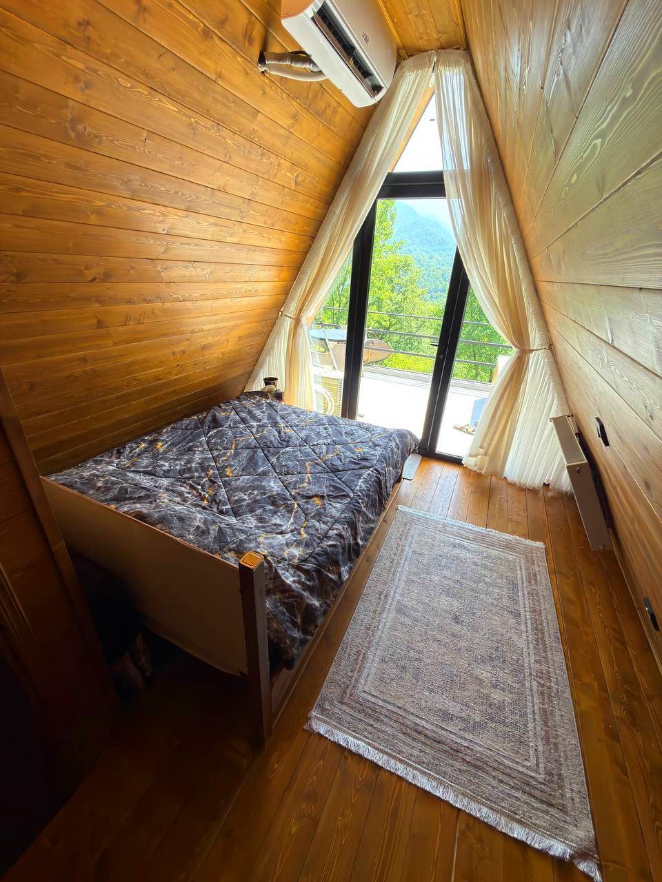 Mahlin Forest Cabin Mahlin Forest Cabin